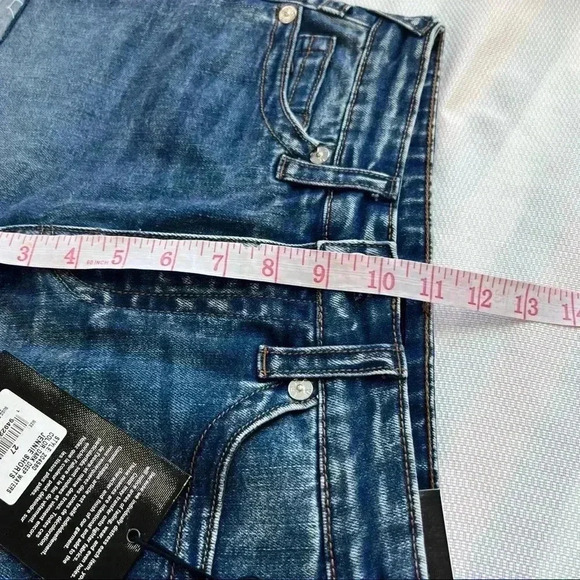 TRUE RELIGION Jennie Curvy Cuffed Shorts size 27 - Picture 7 of 12